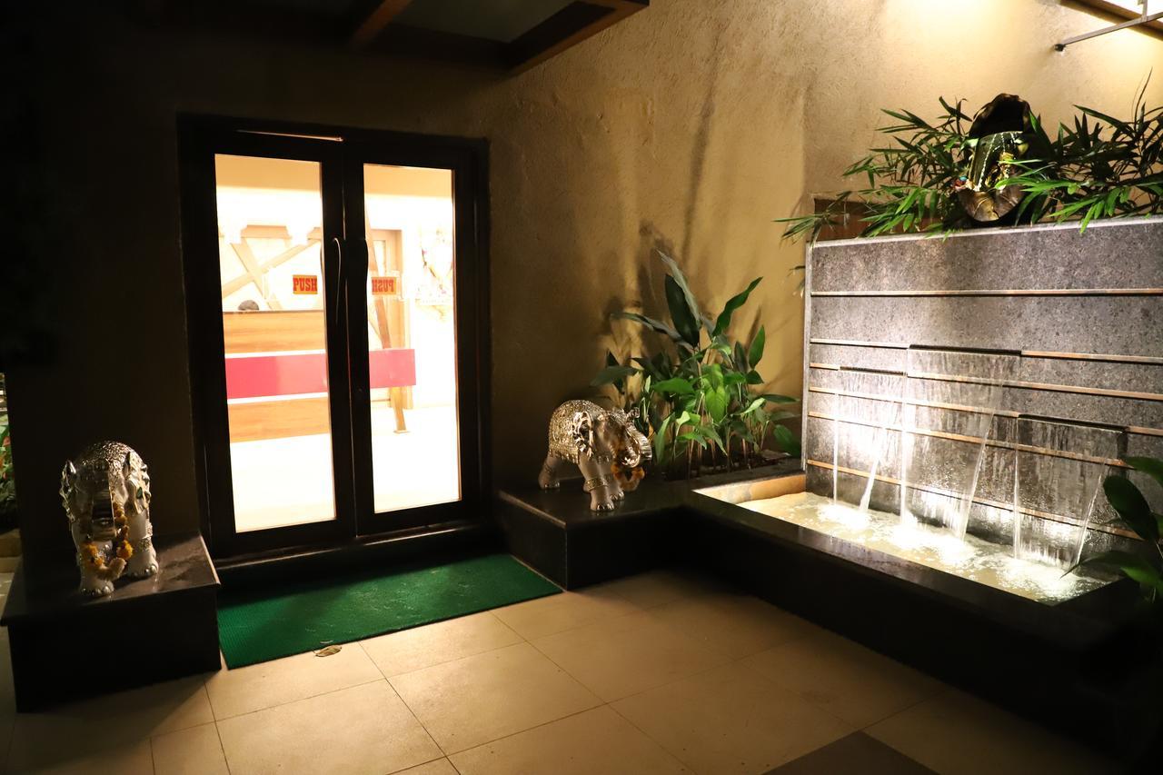 Hotel Reyansh Grand Boisar Exterior photo